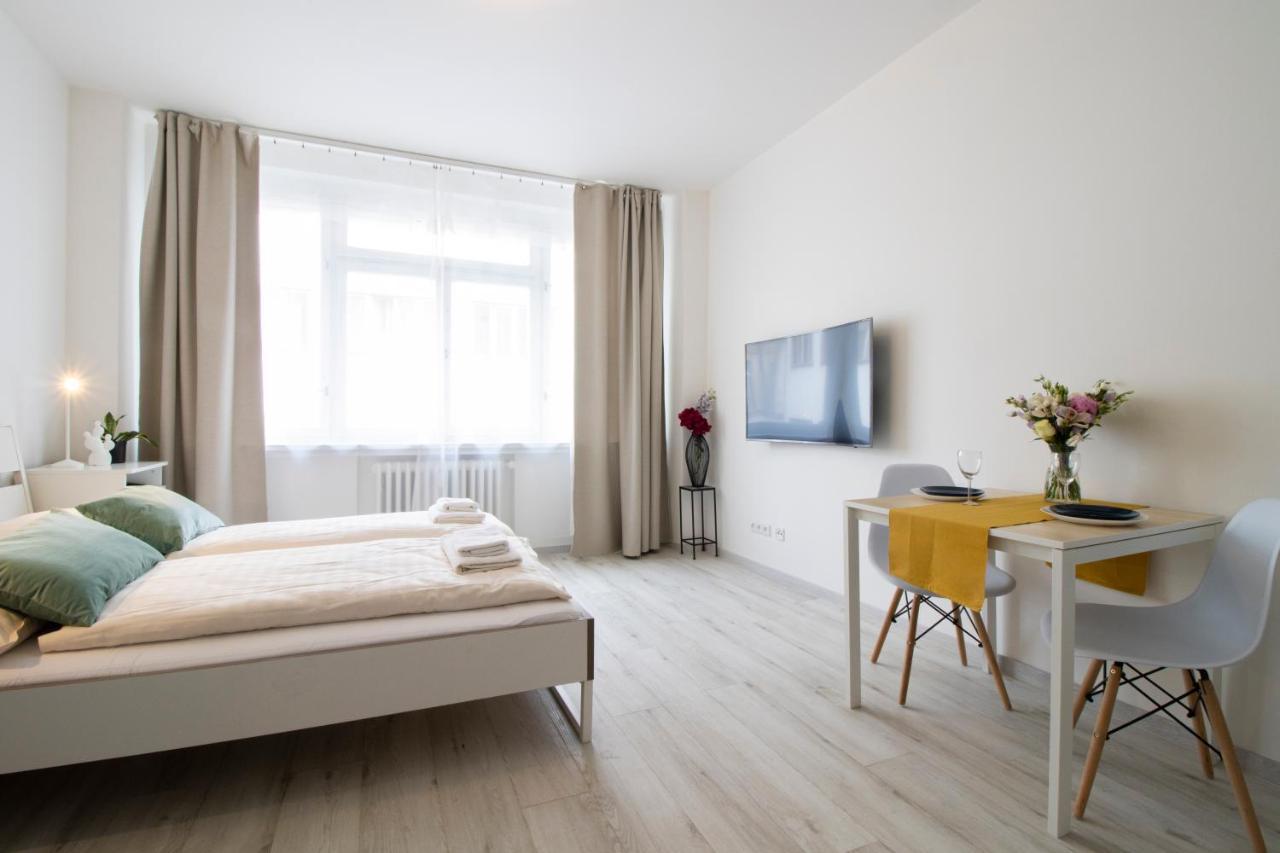 Prague Apartments Экстерьер фото