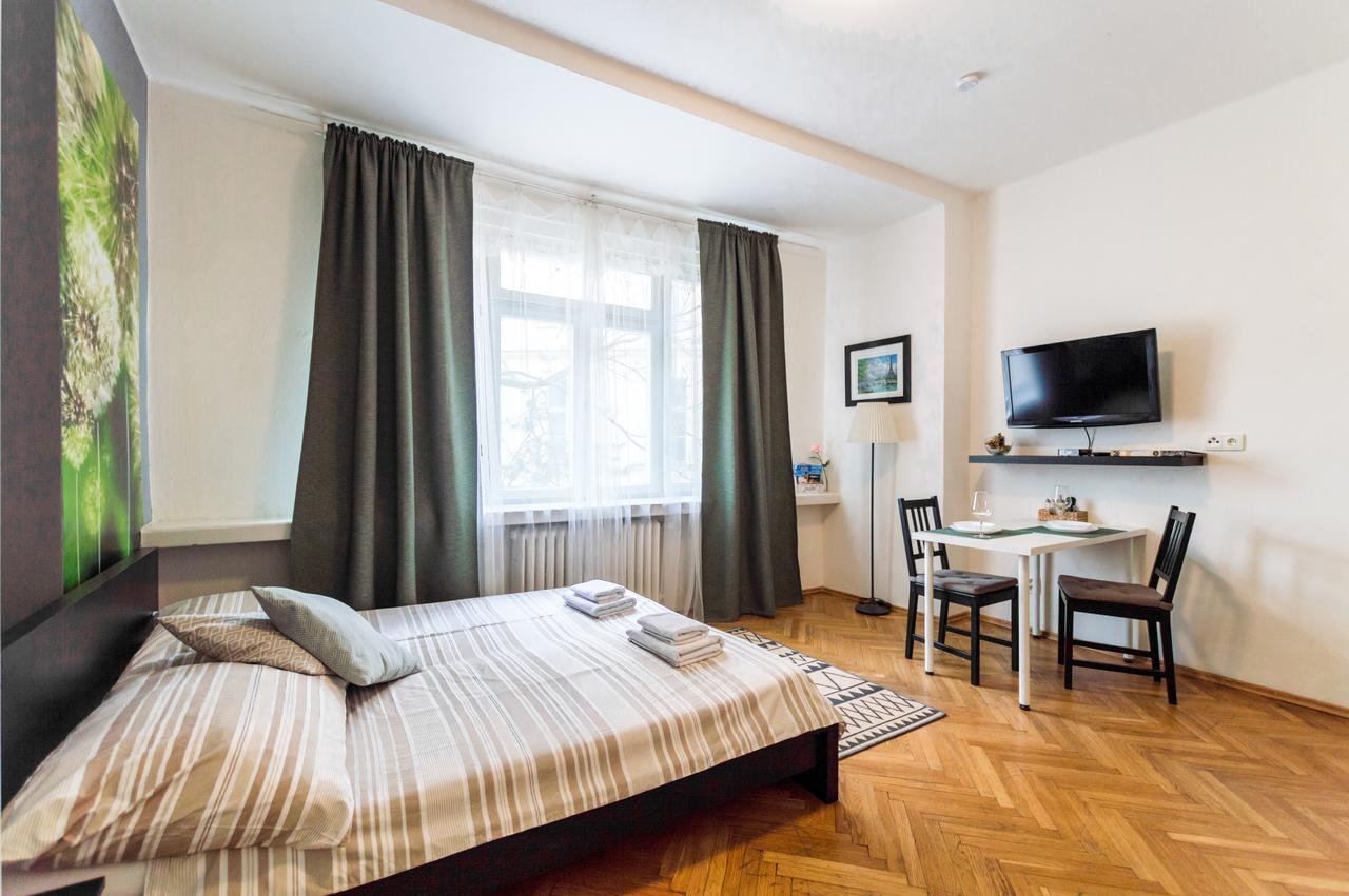 Prague Apartments Экстерьер фото